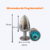 Imagem mostrando as dimensões de um plug anal tamanho P na cor roxa, com medidas de 7,0 cm de altura, 4,5 cm de largura e 2,8 cm de base.