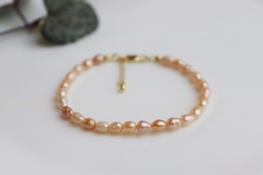 Pulseira Pérola Pêssego - Prata 925 - Joias em Pedras Naturais, Peças Exclusivas e Artesanais - Iamani Loja