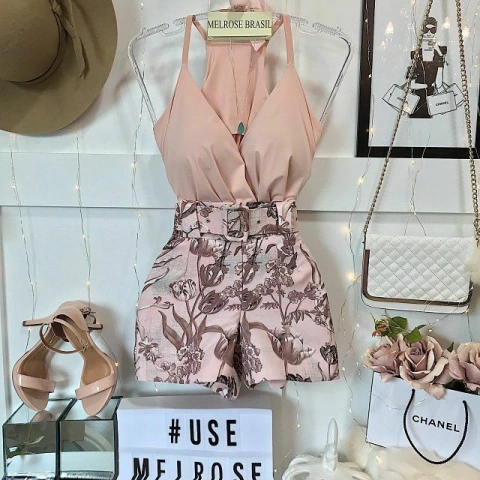 Short MELISSA ALFAIATARIA Cós Alto/FORRADO (Acompanha Cinto ENCAPADO)ESTAMPA FLORES NUDE ROSADO
