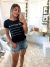 SHORT DESTROYED CARLA LADY ROCK( JEANS MÉDIO) - Melrose Brasil | Conectada com Você