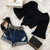 CROPPED LUANE NO CREPE DUNA/POSSUE BOJO/MANGA PLISSADA(COR PRETO) - Melrose Brasil | Conectada com Você