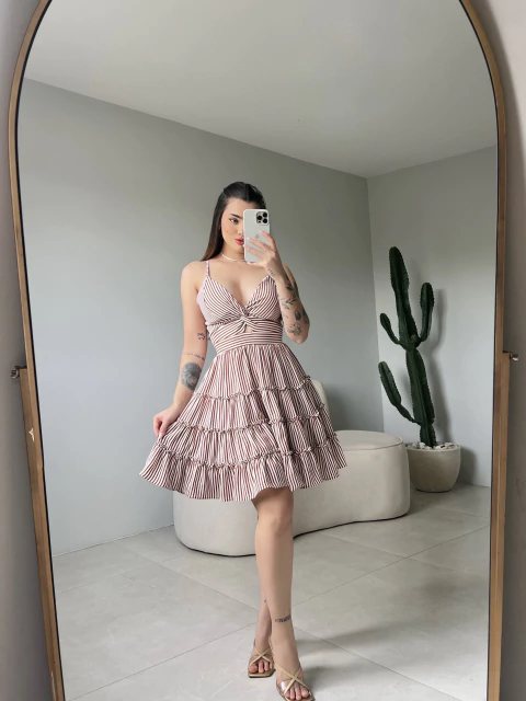 VESTIDO MARIA CLARA BONECA/POSSUE BOJO/ALÇAS REGULÁVEIS/FORRADO( LISTRADO MARROM/BRANCO) - comprar online