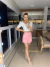 SAIA MB DELUXE LUANA NA ALFAIATARIA FRENTE E COSTAS É SAIA ( ESTAMPA MINI BORBOLETAS FUNDO ROSA)
