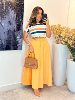 Imagem do 035 - Saia evasê | três botões