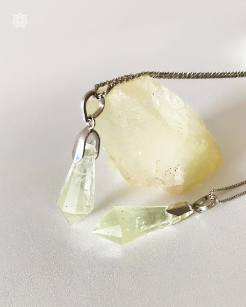 PENDANT PONTA QUARTZO COM ENXOFRE