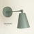 Aplique de pared verde inglés "Modelo Petit" múltiples movimientos verticales en 2 sectores - comprar online