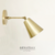 Aplique de pared dorado mate MINI múltiples movimientos verticales en 2 sectores y pantalla Petit - comprar online