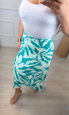 Saia Midi Tropicália Envepole Verde - comprar online