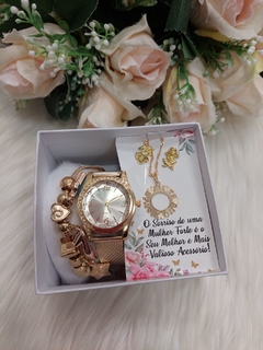 Relogio + Kit Feminino Acessorios Dourado 020974 na internet