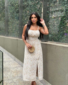 Vestido Midi Camponesa Luiza Off na internet