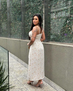 Vestido Midi Camponesa Luiza Off - comprar online