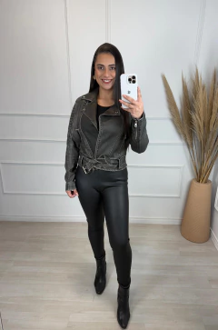 Jaqueta Couro Yara Estonada Preto - AUTHENTIC STORE LTDA