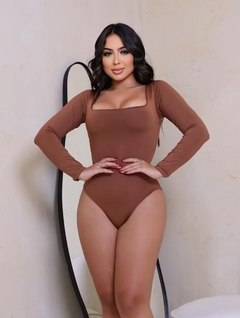 Body Evelyn Marrom - loja online
