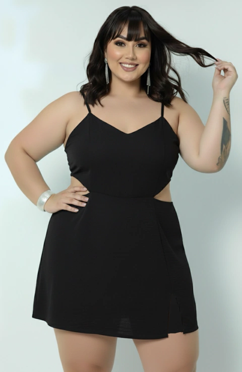 Macaquinho Plus Duna Sara Preto - comprar online