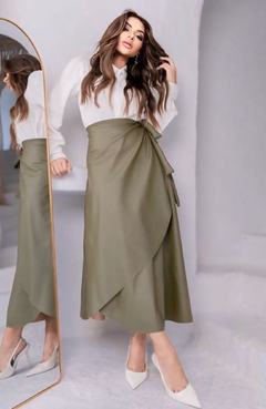 Saia Envelope Lauana Verde Militar