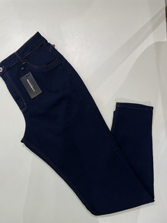 Calça Plus Skinny Modeladora Live Zoom na internet