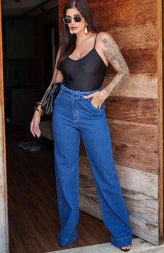 Calça Wide Leg Jeans Azul Com Cinto - comprar online