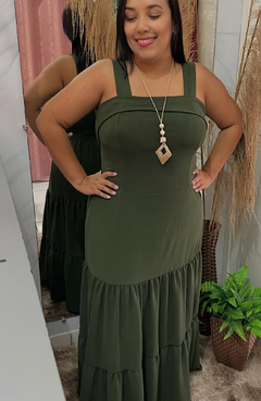 Vestido Longo Plus Maria Verde Militar - comprar online