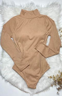 Body Canelado Gola Alta Nude na internet
