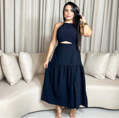 Vestido Midi Camila Preto na internet