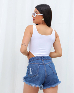 Body Cavado Valeria Branco na internet