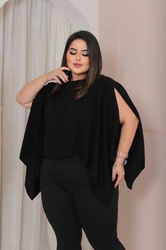 Blusa Bata Capa Plus Preto - AUTHENTIC STORE LTDA