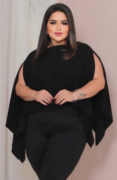 Blusa Bata Capa Plus Preto - comprar online