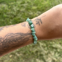 Pulseira Cascalho Quartzo verde - comprar online