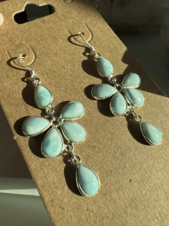 Brinco Flor Larimar