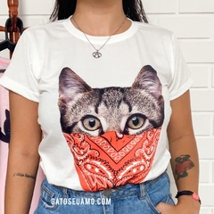 T-shirt Gatinho com lenço (Camiseta Gato Baby Look)