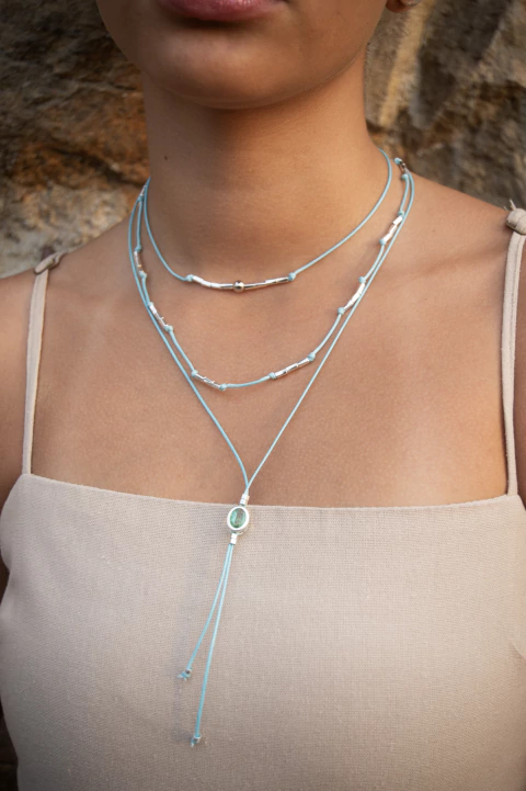 Colar Linha Azul - comprar online