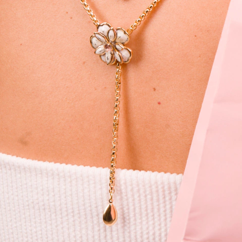 Colar Gravata Flor White