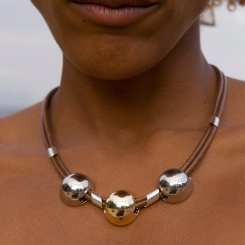 Colar 3 Esferas Couro