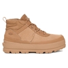 Bota The UGG Lug Chukka Masculino - Bege / Areia