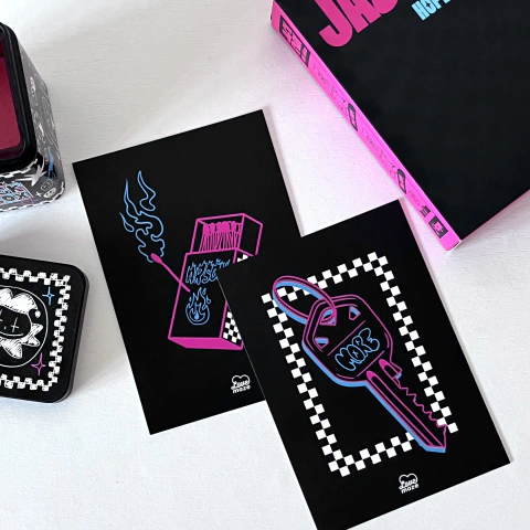 Duo Prints Jack In The Box