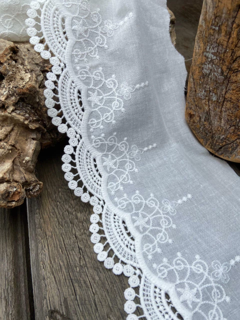 Bordado Ingles 26 Largura 9cm