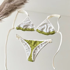 Nina Pistacho y Crudo en internet