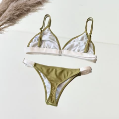 Nala Pistacho y Off White en internet