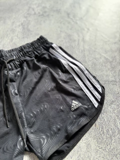Short Adi gofrado lycra - Black Monkey