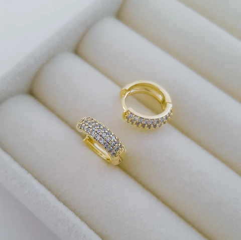 Argola três fileiras zircônias - comprar online