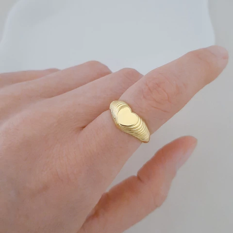 Anel regulável coração trabalhado na lateral - comprar online