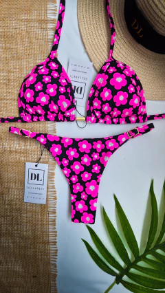 Imagem do *SALDÃO SEM TROCA OU DEVOLUÇÃO* Marquinha Empina Bumbum Jardim Secreto