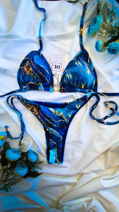 *SALDÃO SEM TROCA OU DEVOLUÇÃO* Lacinho Empina bumbum Cosmos - loja online