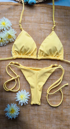 Lacinho Amarelo manteiga na internet