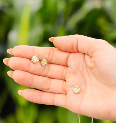 COLAR PRATA 925 PIZZA MÉDIO/ YELLOW FANCY - Kalanchoe Semijoias 