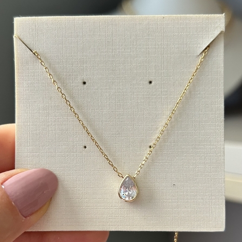 COLAR PRATA 925 GOTA LISA CRAVAÇÃO INGLESA/ DOURADO/ CRISTAL