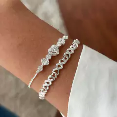 PULSEIRA FINA CORAÇÃO CRAVEJADO NO CENTRO/ 2 FLORES/ 2 TRIÂNGULO/ 2 CÍRCULOS PRATA 925 - comprar online