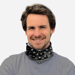 CUELLO SALPA PAÑUELO NEGRO en internet