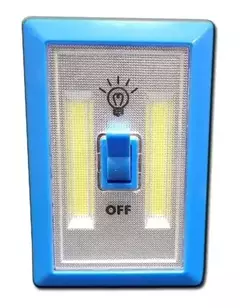 LUZ DE EMERGENCIA CON IMAN