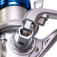 REEL FRONTAL SPINIT LB 501 VARIADA - tienda online